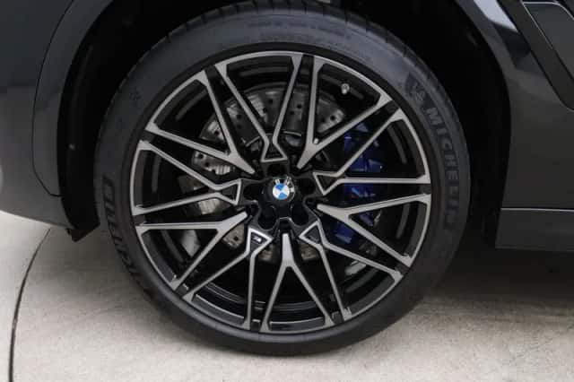 BMW X6M (2021) thumbnail 21