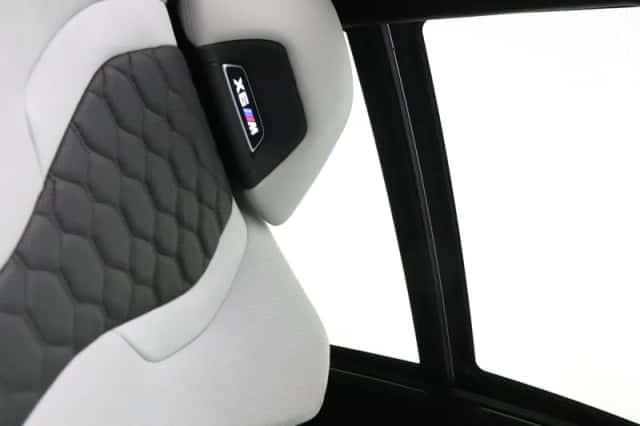 BMW X6M (2021) thumbnail 24