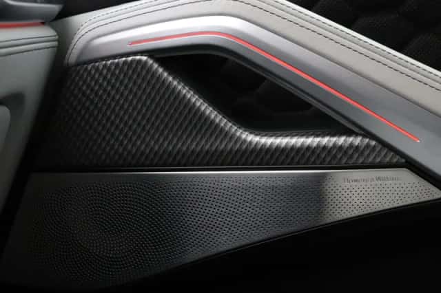 BMW X6M (2021) thumbnail 25