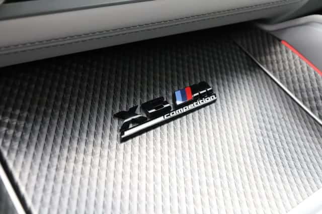 BMW X6M (2021) thumbnail 27