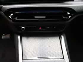 BMW i4 (2026) thumbnail 14