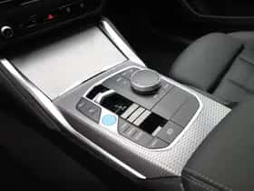 BMW i4 (2026) thumbnail 18