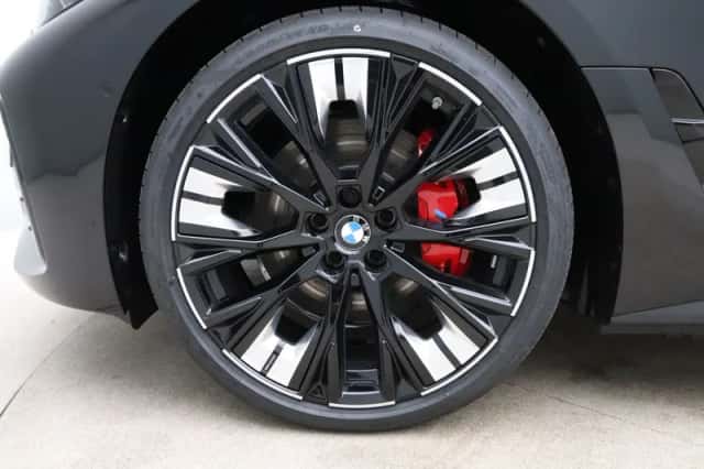 BMW i4 (2026) thumbnail 20