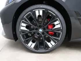 BMW i4 (2026) thumbnail 20