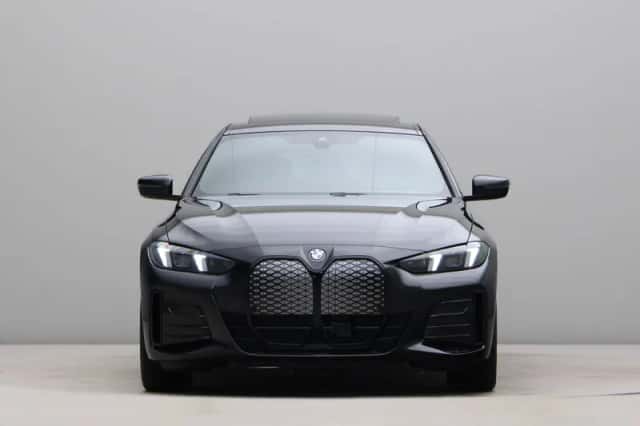 BMW i4 (2026) thumbnail 6