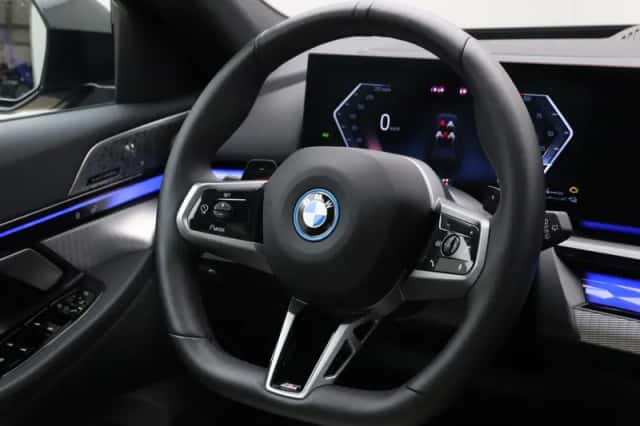 BMW 5-Serie (2025) thumbnail 2