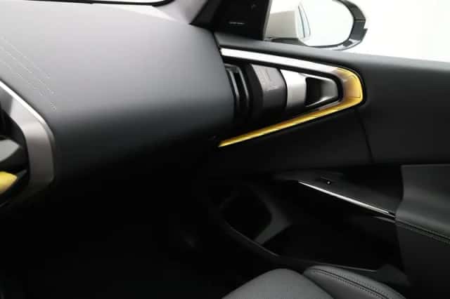 BMW X3 (2026) thumbnail 15