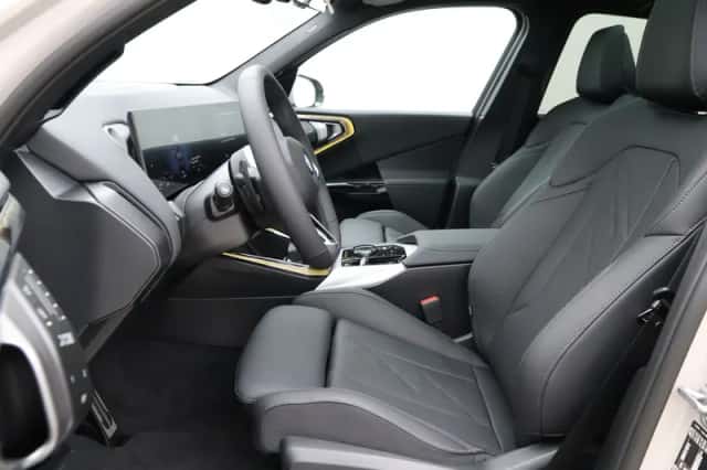 BMW X3 (2026) thumbnail 5