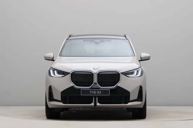 BMW X3 (2026) thumbnail 6