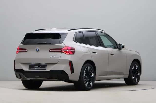 BMW X3 (2026) thumbnail 9