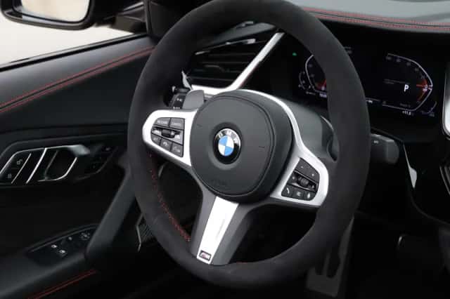 BMW Z4 (2026) thumbnail 3