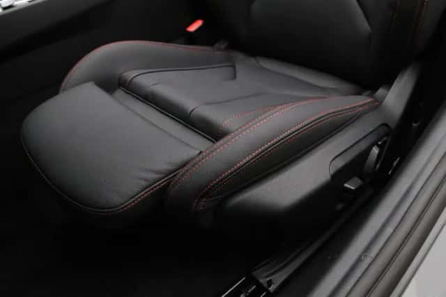 BMW Z4 (2026) thumbnail 24