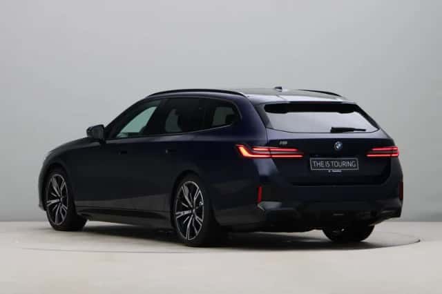 BMW i5 (2026) thumbnail 11