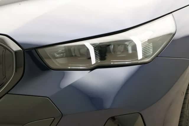 BMW i5 (2026) thumbnail 21
