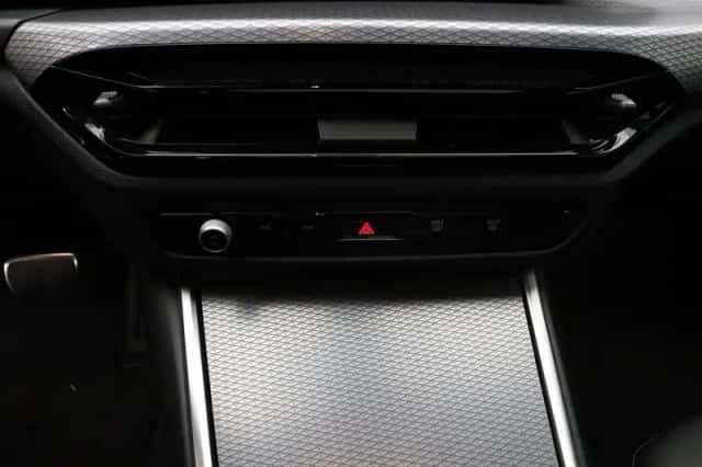 BMW 3-Serie (2025) thumbnail 14