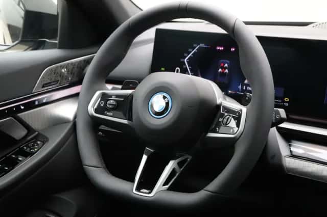 BMW 5-Serie (2026) thumbnail 2