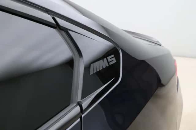 BMW M5 (2026) thumbnail 13