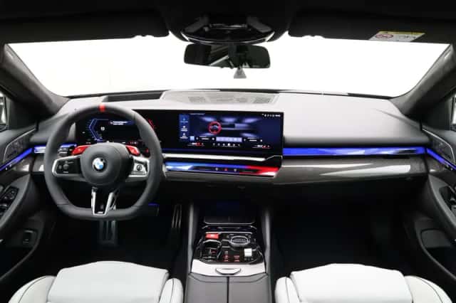 BMW M5 (2026) thumbnail 29