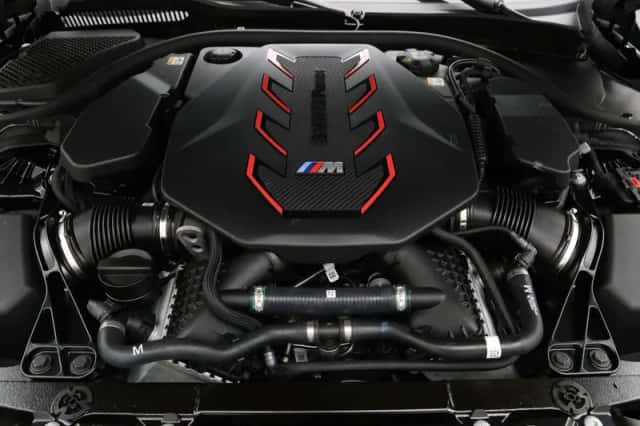 BMW M5 (2026) thumbnail 32