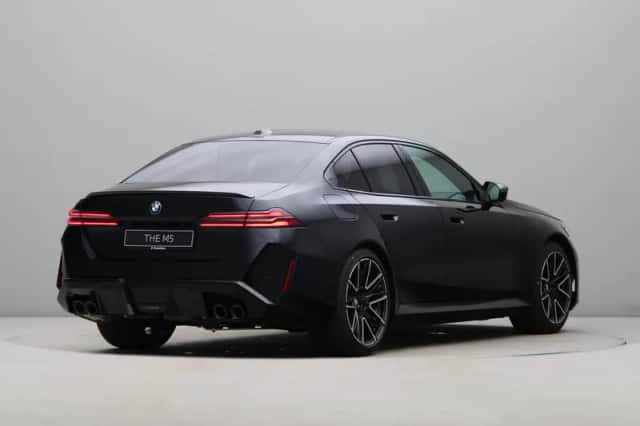 BMW M5 (2026) thumbnail 5
