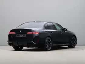 BMW M5 (2026) thumbnail 5