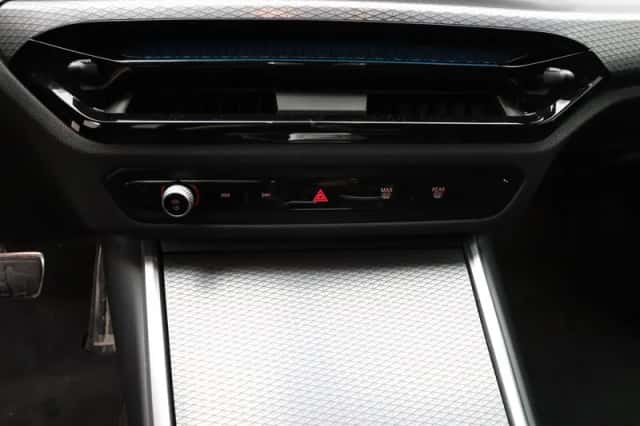 BMW 3-Serie (2025) thumbnail 14