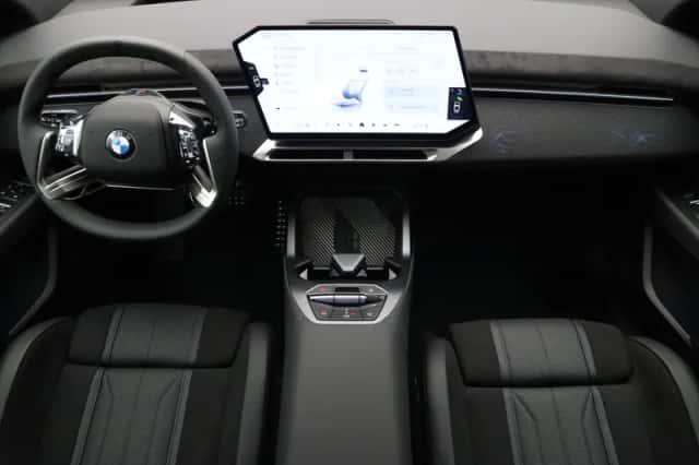 BMW iX3 (2026) thumbnail 29