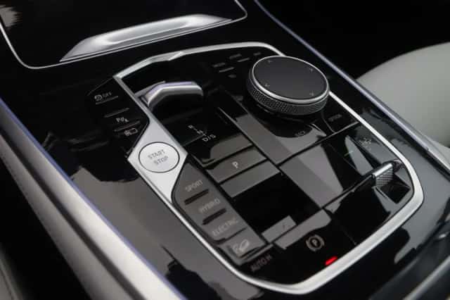 BMW X5 (2025) thumbnail 18