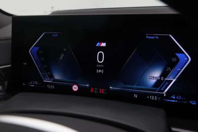 BMW X5 (2025) thumbnail 3