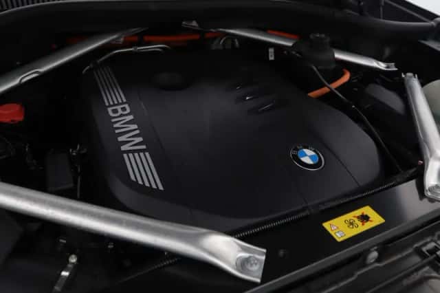 BMW X5 (2025) thumbnail 4