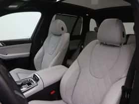 BMW X5 (2025) thumbnail 5