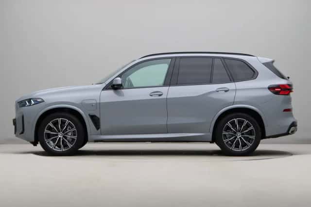 BMW X5 (2025) thumbnail 12