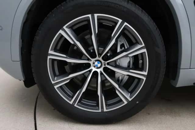 BMW X5 (2025) thumbnail 20