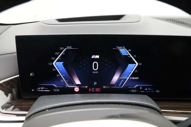 BMW X5 (2025) thumbnail 3