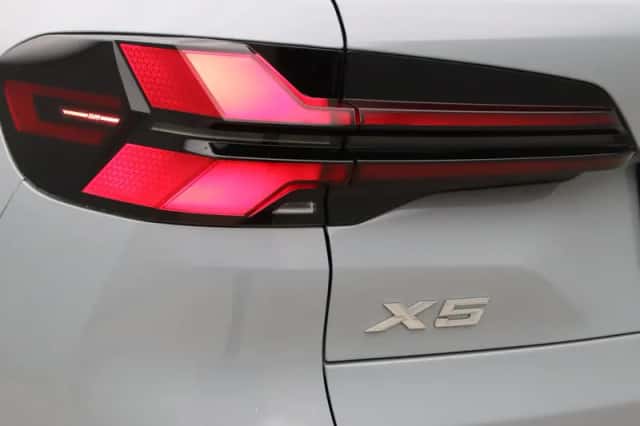 BMW X5 (2025) thumbnail 22