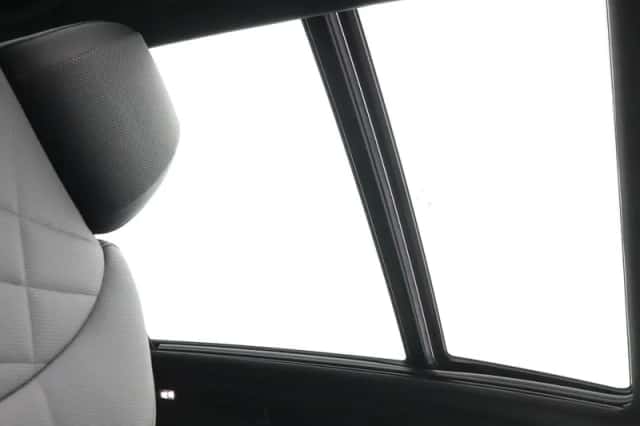 BMW X5 (2025) thumbnail 24