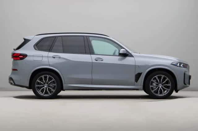 BMW X5 (2025) thumbnail 8