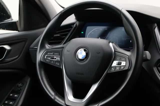 BMW 1-Serie (2022) thumbnail 2