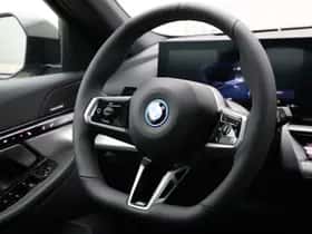 BMW i5 (2026) thumbnail 2