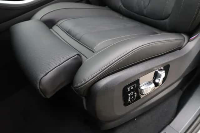 BMW X5 (2026) thumbnail 16