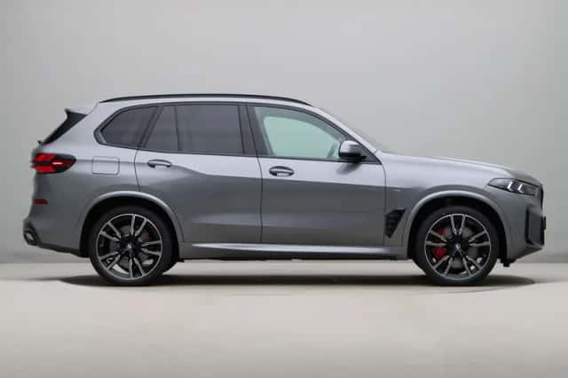 BMW X5 (2026) thumbnail 8
