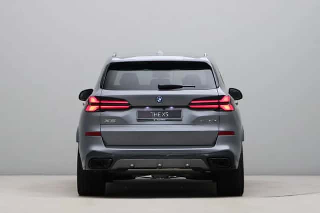 BMW X5 (2026) thumbnail 10