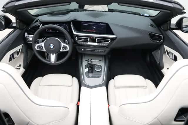 BMW Z4 (2025) thumbnail 23