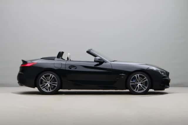 BMW Z4 (2025) thumbnail 10