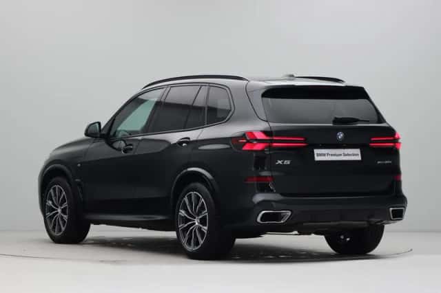 BMW X5 (2025) thumbnail 12