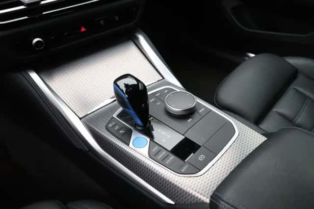 BMW i4 (2022) thumbnail 19