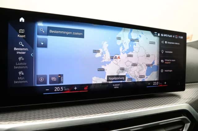 BMW i4 (2022) thumbnail 27