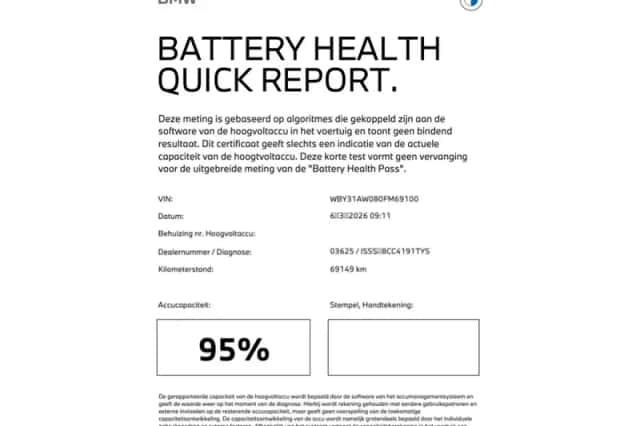 BMW i4 (2022) thumbnail 4