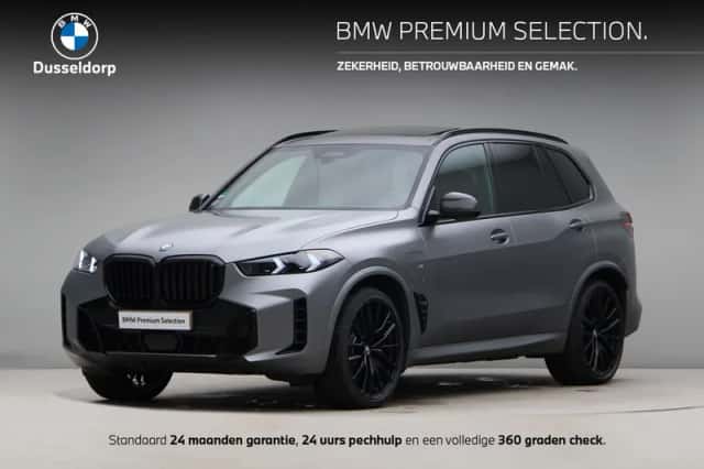 BMW X5 (2023) thumbnail 1