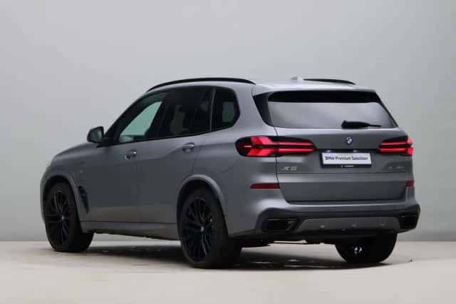 BMW X5 (2023) thumbnail 11